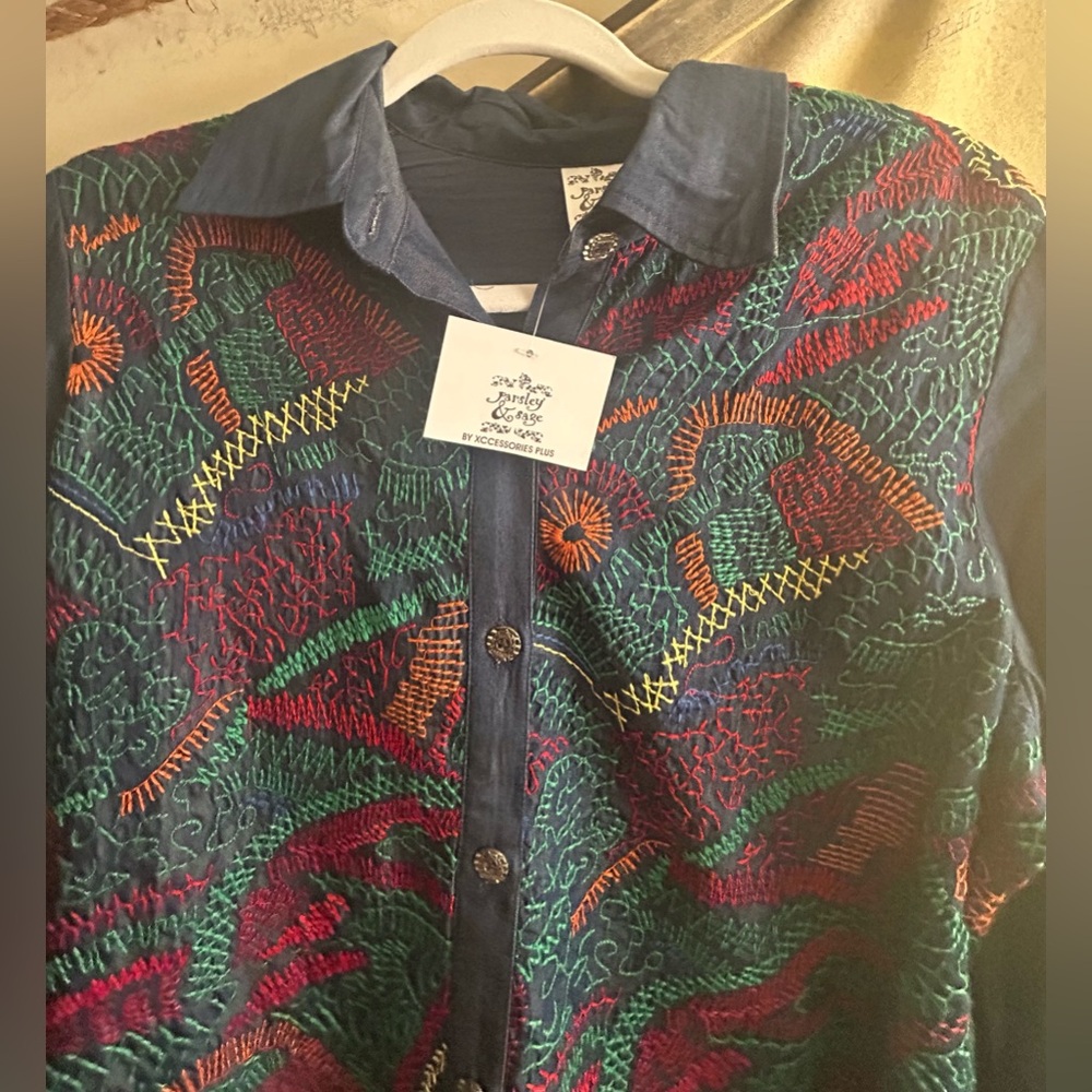 * New Boho Parsley & Sage Embroidered Blouse Top SZ Medium *